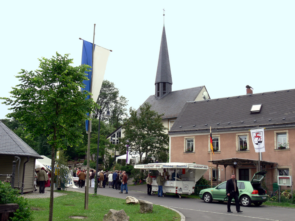 2007 wurde das 50jährige Jubiläum der Kirche gefeiert