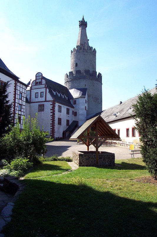 Das Alte Schlo und der Bergfried in Weida